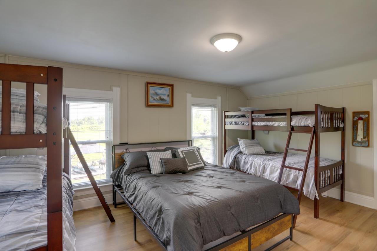 Welcoming Port Clinton Vacation Rental! Exterior photo